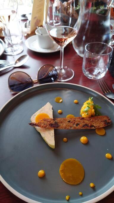 Entre Pierre Et Vigne - Charming Former Winery Farmhouse With Hot Tub & Swimming Pool Monestier  Eksteriør bilde